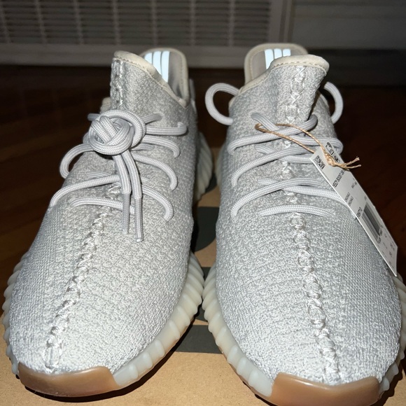 Adidas Yeezy Boost 350 V2 “Sesame” Mens Size 8.5 (New) - Picture 3 of 10